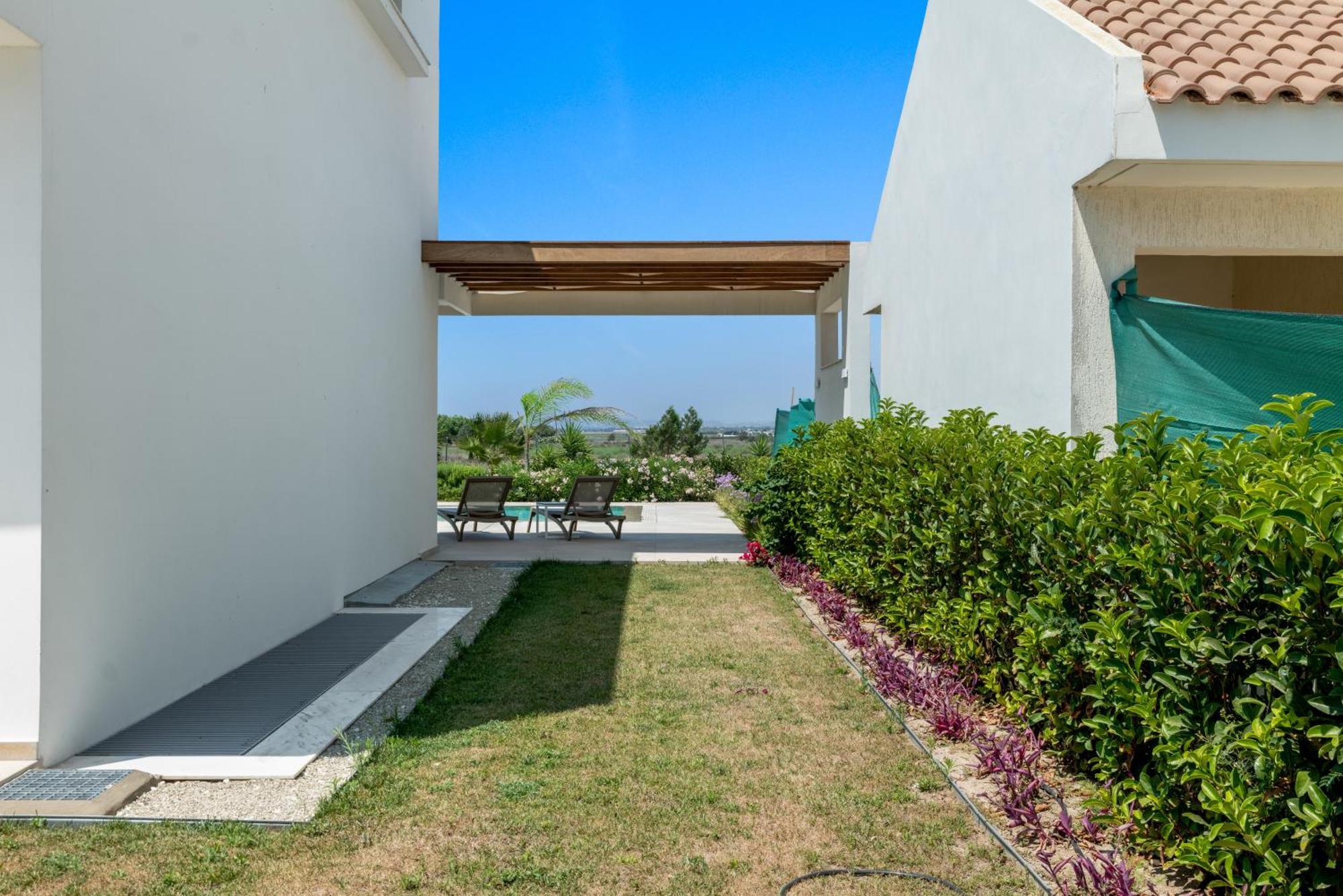 Serenity Waves Villa 17 Larnaca Luaran gambar