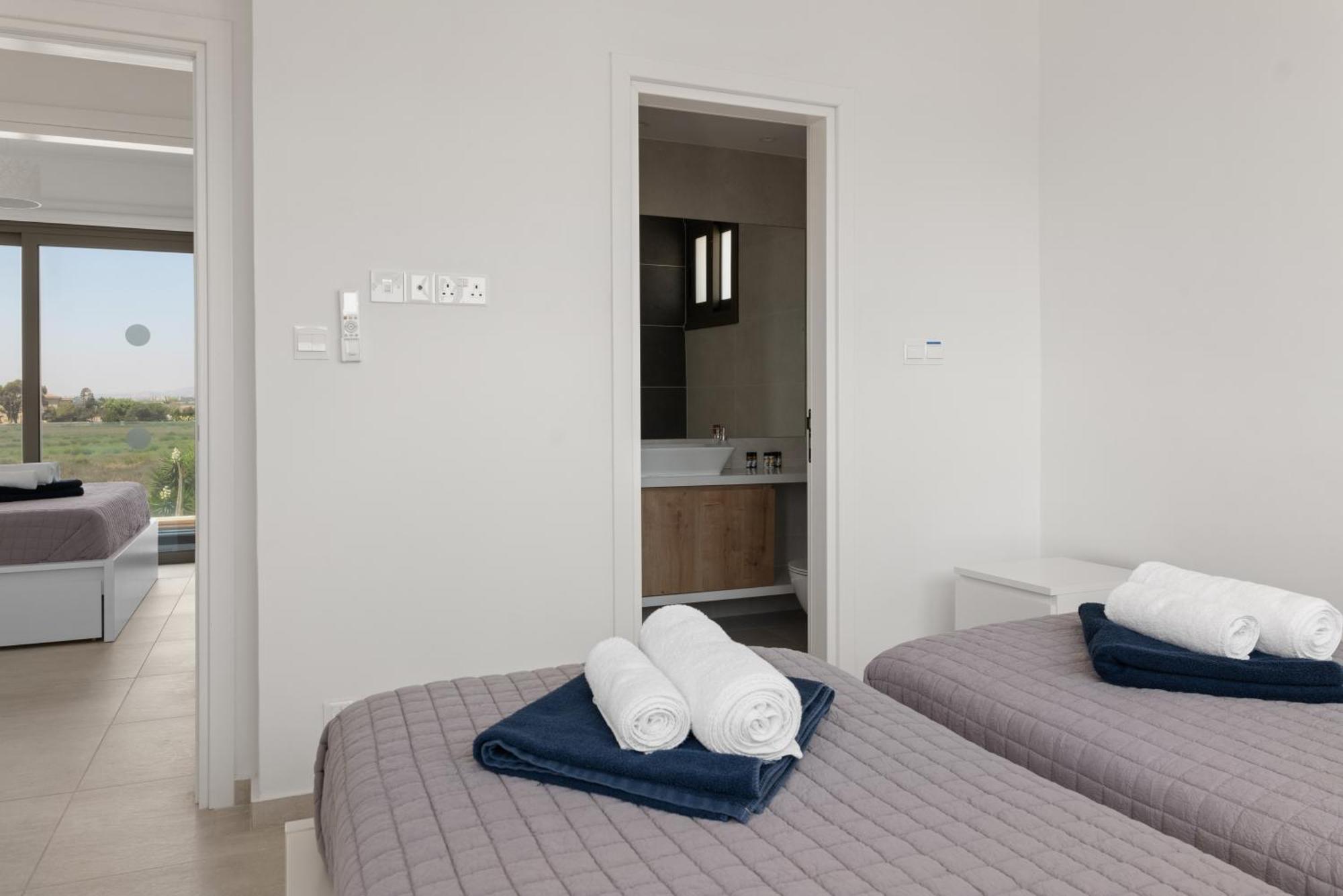 Serenity Waves Villa 17 Larnaca Luaran gambar